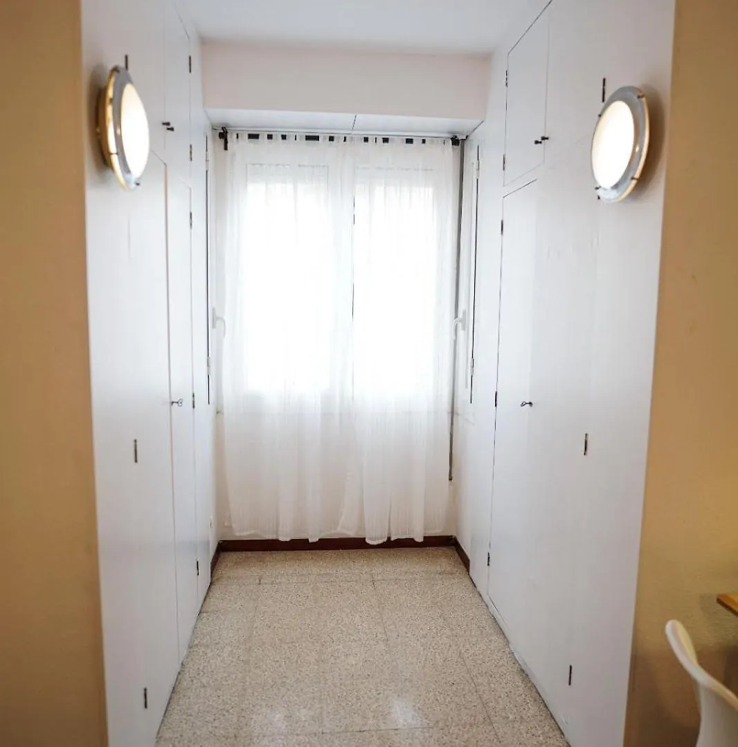 Habitacion Privada En Piso Compartido Lepanto Barcelona Spain