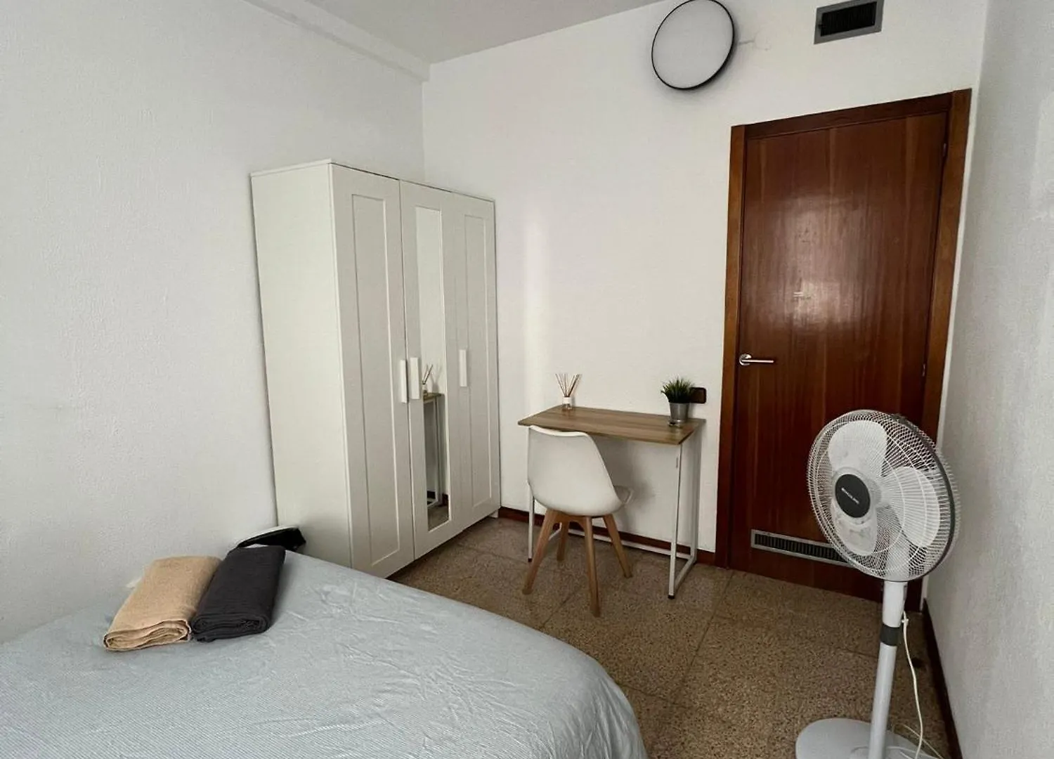 Habitacion Privada En Piso Compartido Lepanto Barcelona 0*,